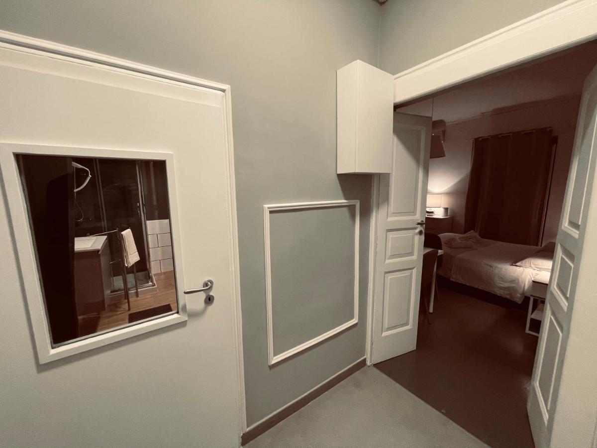 Palazzo Berardi Bed and Breakfast Taranto Exteriör bild